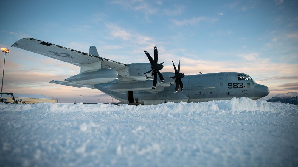 Toys for Tots 2022: Aviation Maintenance