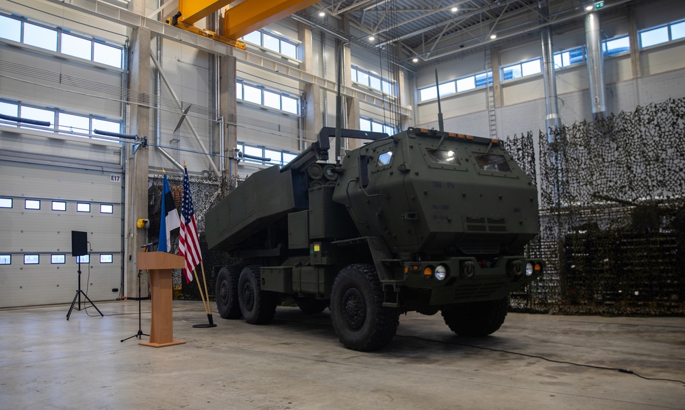 U.S. Army Showcases HIMARS in Estonia