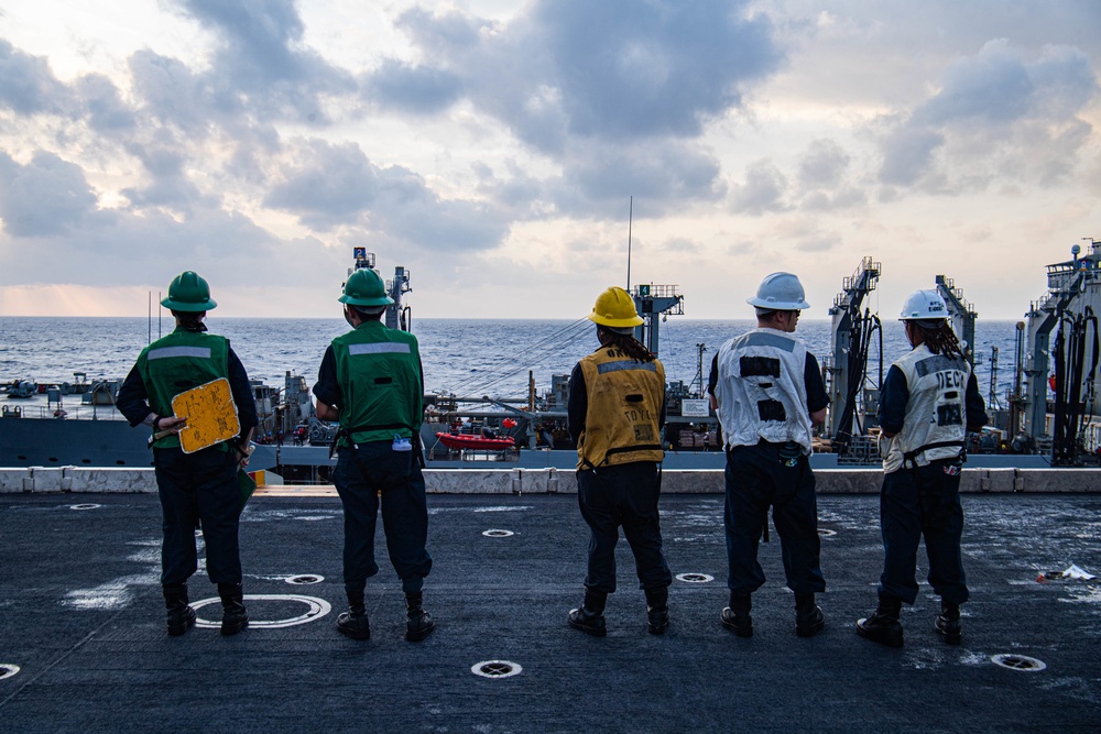 Nimitz Conducts Fueling-at-Sea