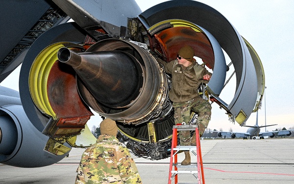 Maintainers Maintain the KC-135 at Selfridge