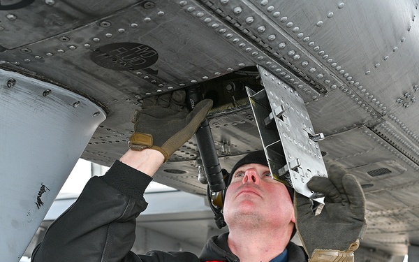 127th AMXS Performs Post-Flight Maintenance at Selfridge
