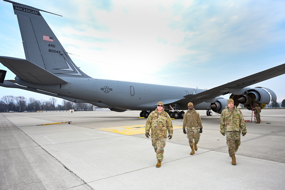 Maintainers Maintaining the KC-135 at Selfridge