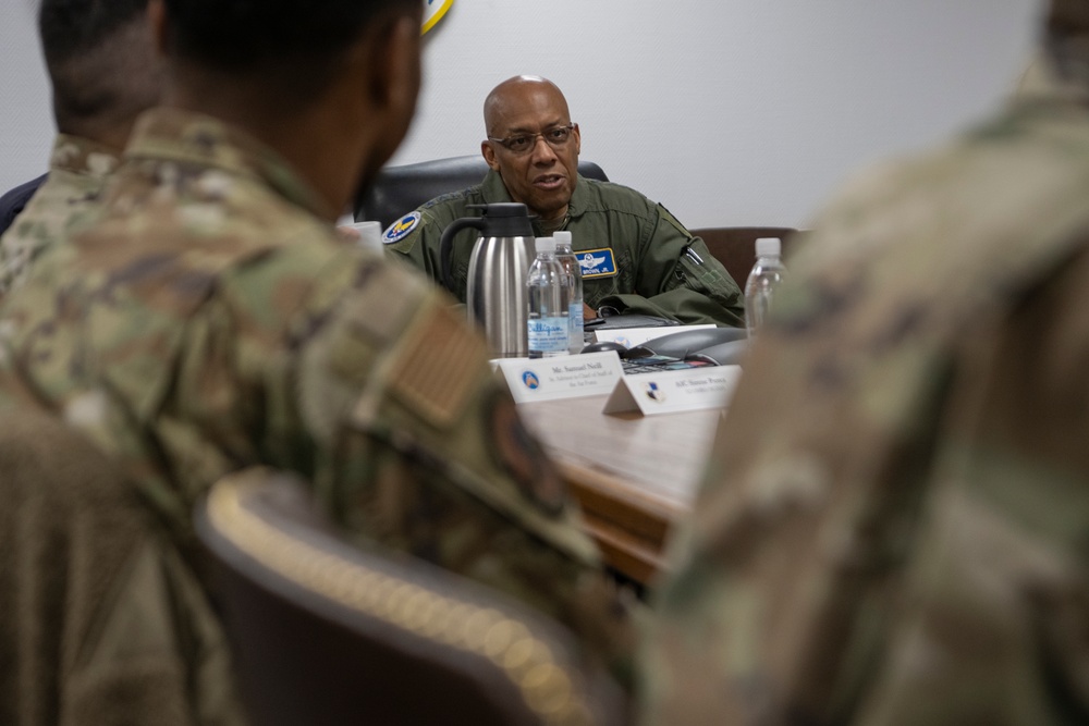 CSAF and CMSAF visit Spangdahlem AB