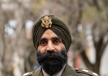 Soldier finds balance with Sikh faith and Army service