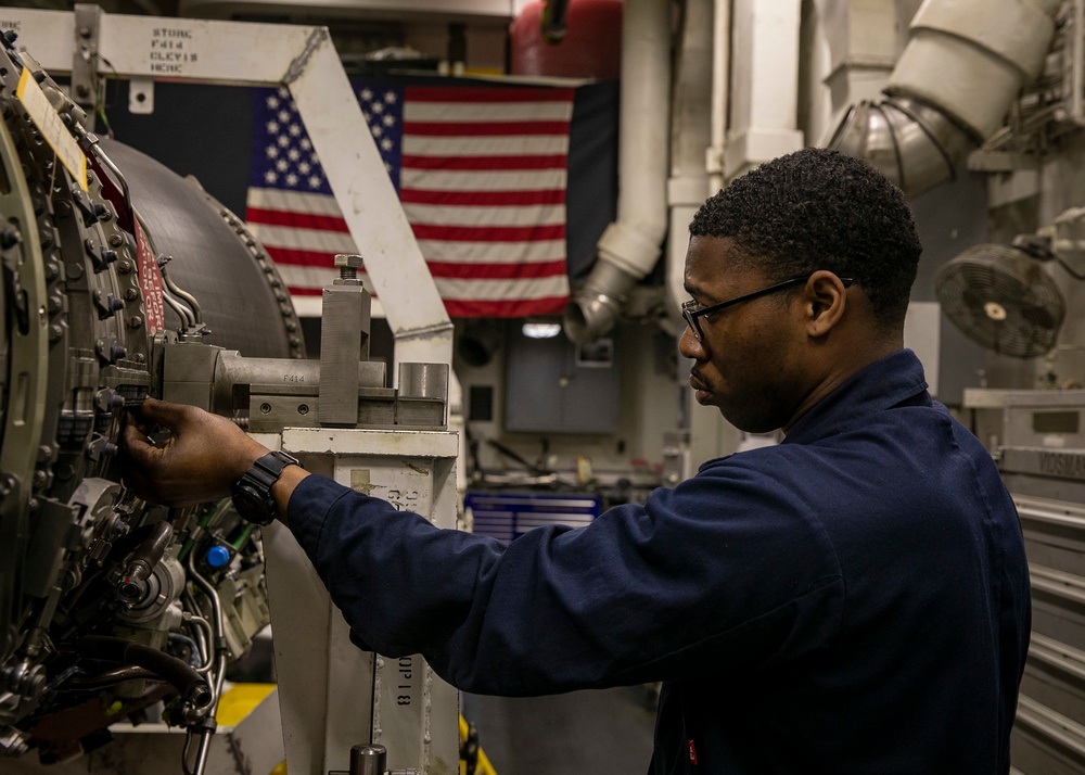 Daily Operations Aboard USS George H.W. Bush (CVN 77)