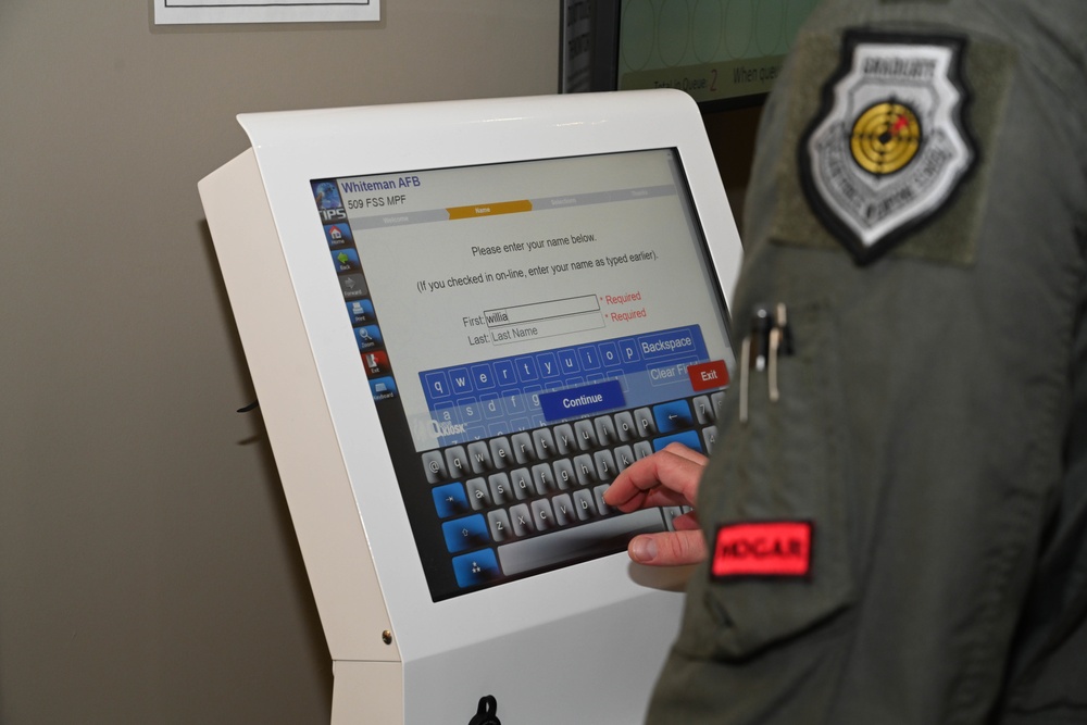 DynaTouch Queue Kiosk