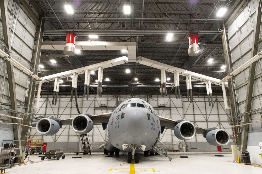 436th MXS aircraft fuel systems repair technicians don’t fuel around