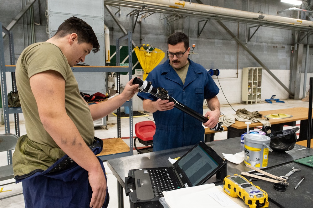 436th MXS aircraft fuel systems repair technicians don’t fuel around