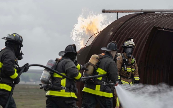 60th CES and SFFD participate in emergency response exercise
