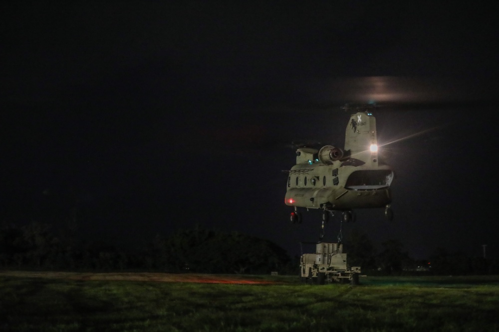 25th DIVARTY HHB Radar Platoon Executes Sling-Load Operations with 25th Combat Aviation Brigade