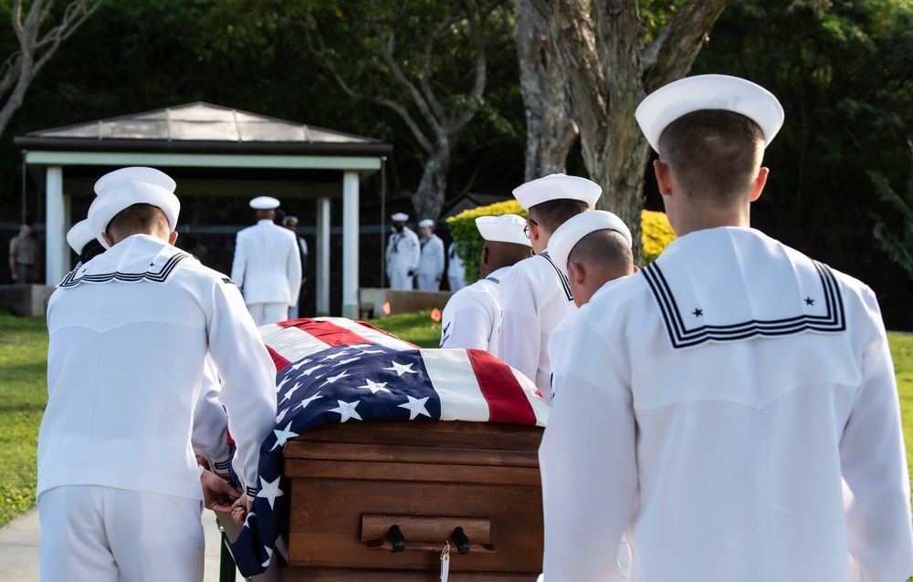 MM2C Lorentz Hultgren interment