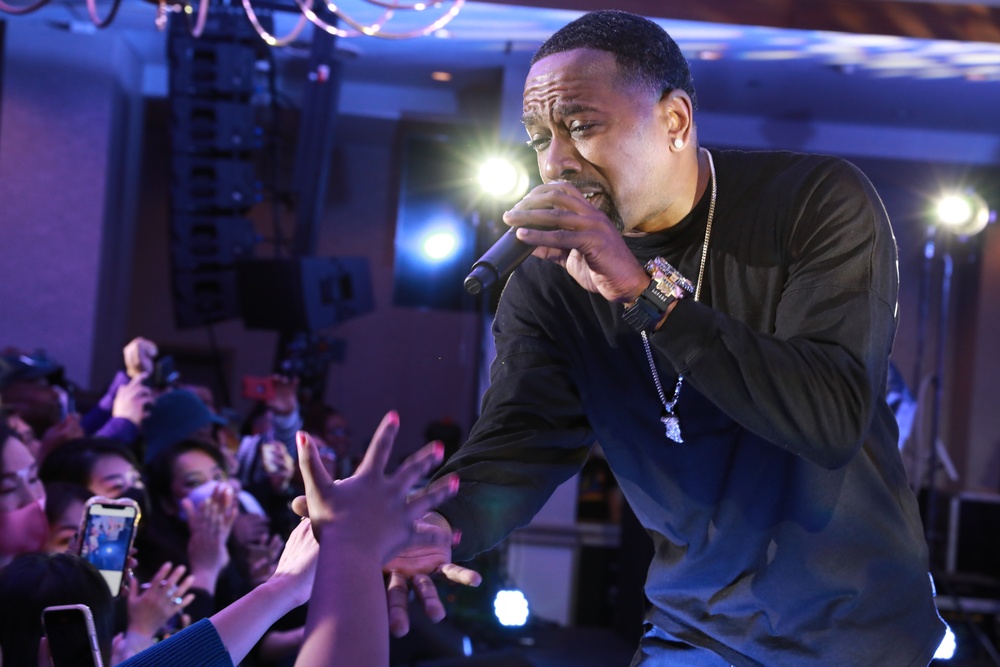 Hit R&amp;B group Dru Hill puts on soulful, energetic show at Camp Zama