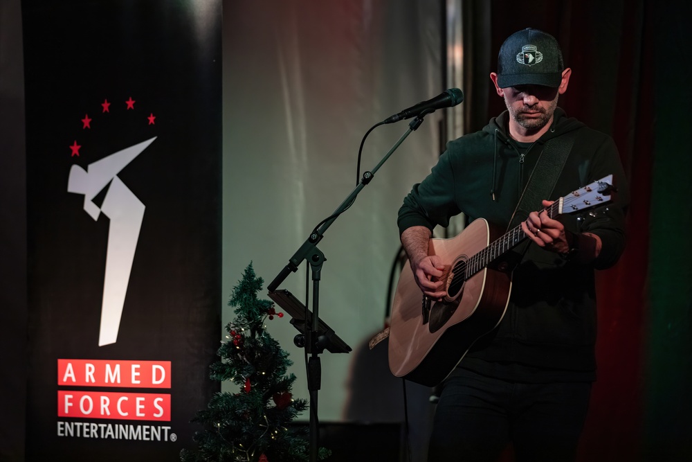 Armed Forces Entertainment Presents Jerrod Niemann Unplugged for Soldiers in Poland