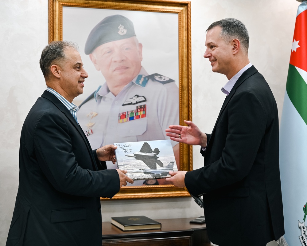 AFCENT Commander Meets with Royal Jordanian Air Force Leaders