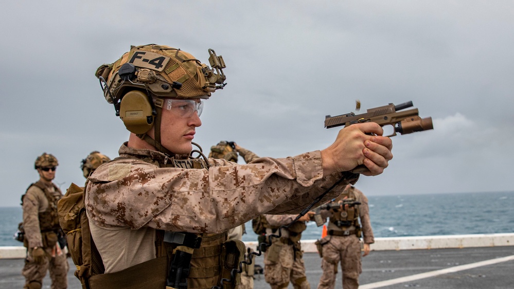 13th MEU Maritime Raid Force Deck Shoot aboard USS Anchorage