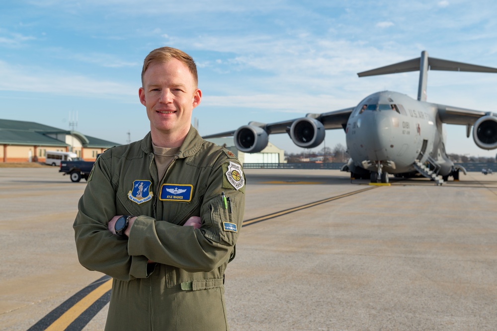 167th Operations Group pilot completes Weapons Instructor Course
