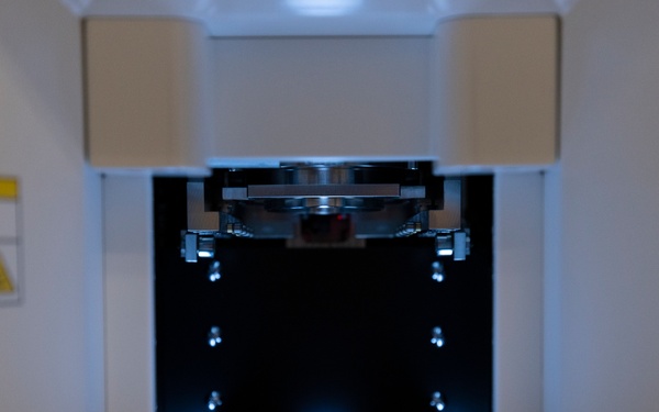 Cryo-Electron Microscope