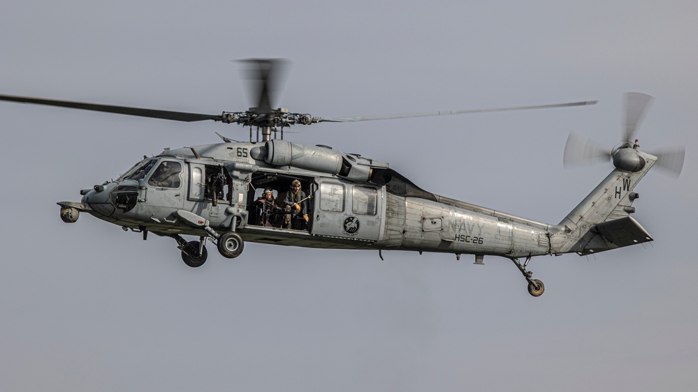 26th MEU conducts fast rope familiarization during VBSS training