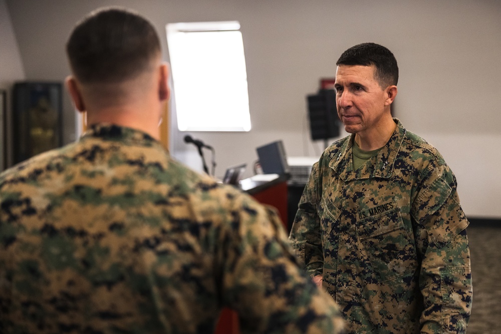 Division CG attends 5th Marines warfighting conference