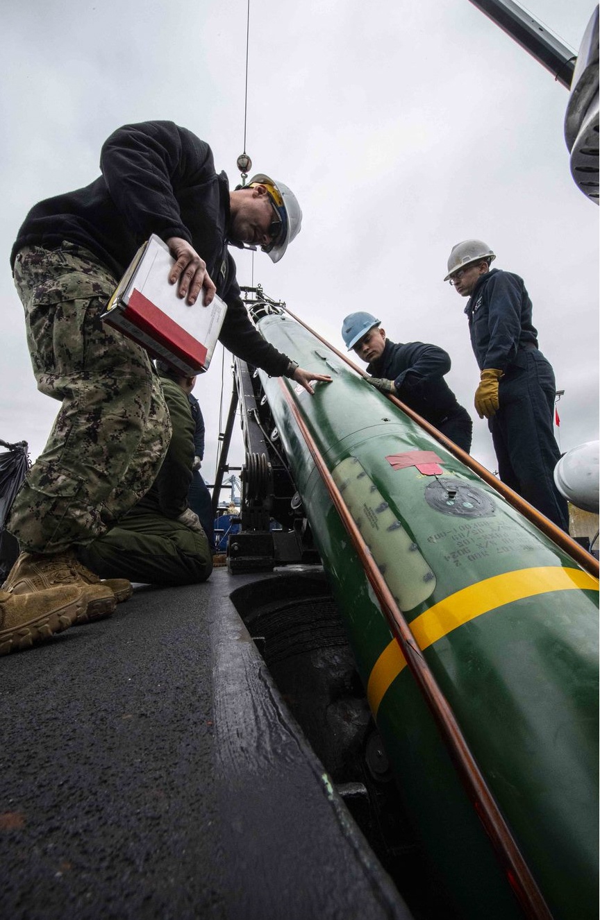 USS Seawolf Visits Naval Magazine Indian Island