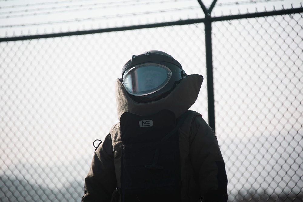 EOD Bomb Suit Agility Test