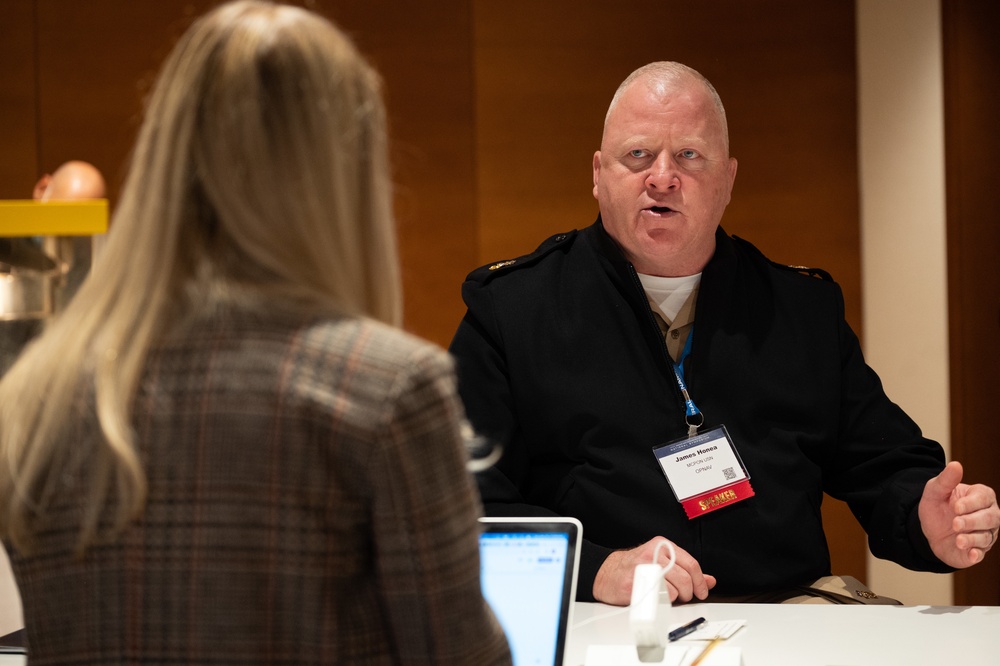 MCPON James Honea attends Surface Navy Association's 35th National Symposium