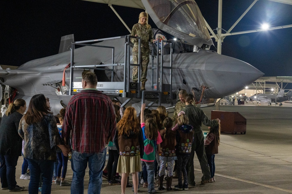 Girl Scouts experience the War Dawgs
