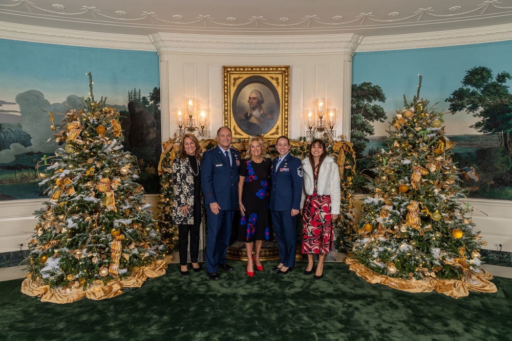 Oregon Guardsman Meets First Lady Jill Biden at White House Event Honoring National Guard