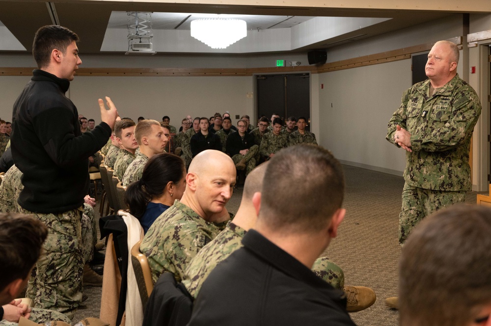 MCPON James Honea Visits Naval Base Kitsap-Bangor