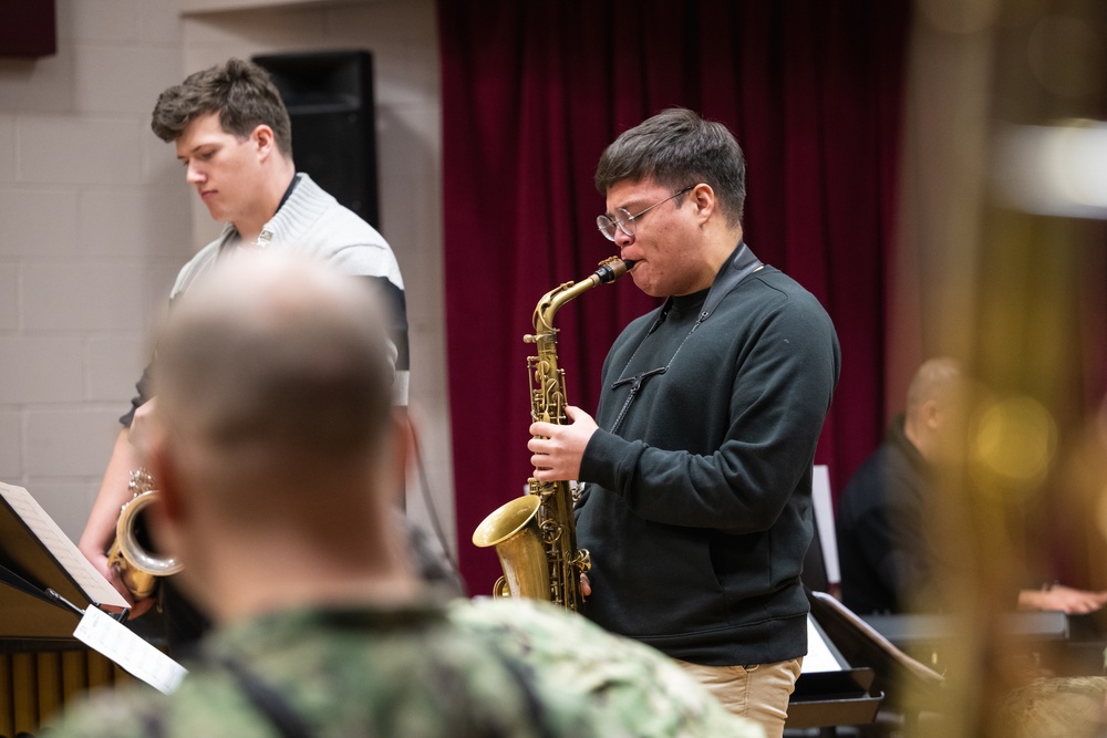 Navy Band Commodores prepare for International Saxophone Symposium