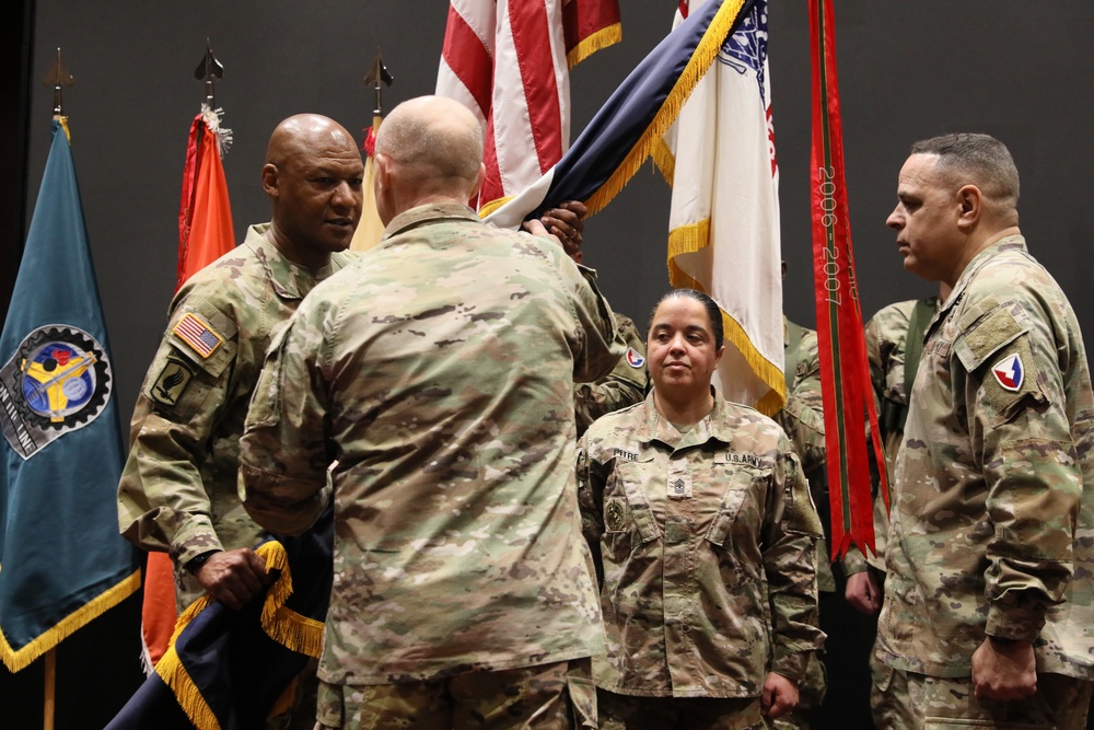 Transferring the Army Materiel Command Colors