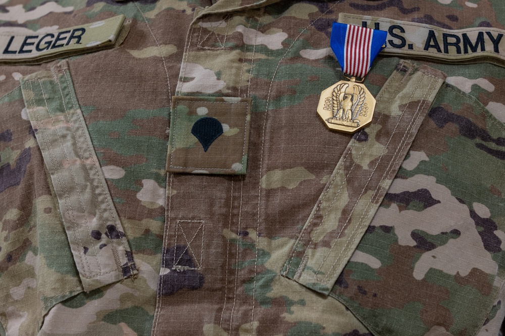 1-182nd Infantry Soldier Receives Award for Heroism