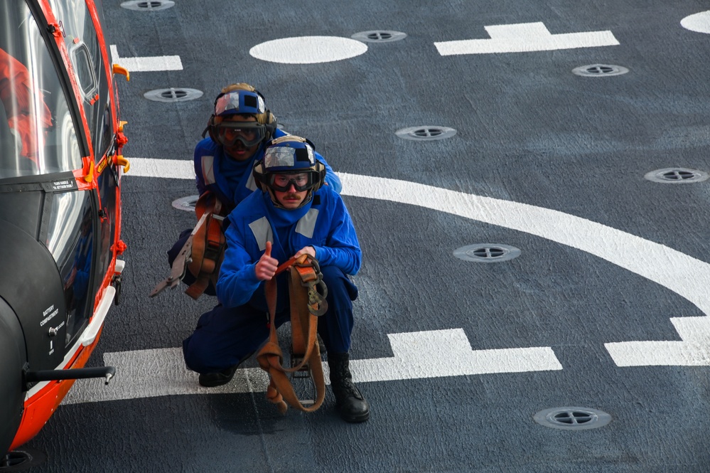 USCGC Stone’s crew conducts helicopter training underway