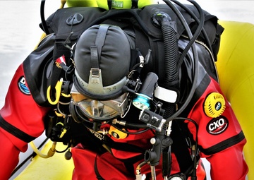 Photo Essay: Fort McCoy Fire Department dive team conducts ice rescue training at frozen lake at Fort McCoy, Part IX
