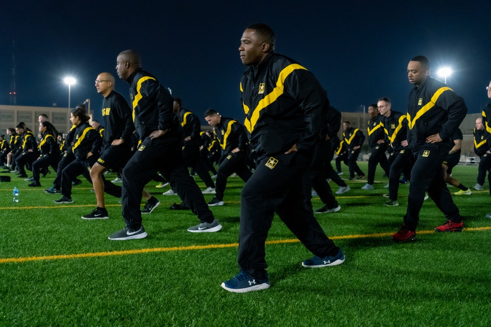 143d Expeditionary Sustainment Command conducts physical readiness training