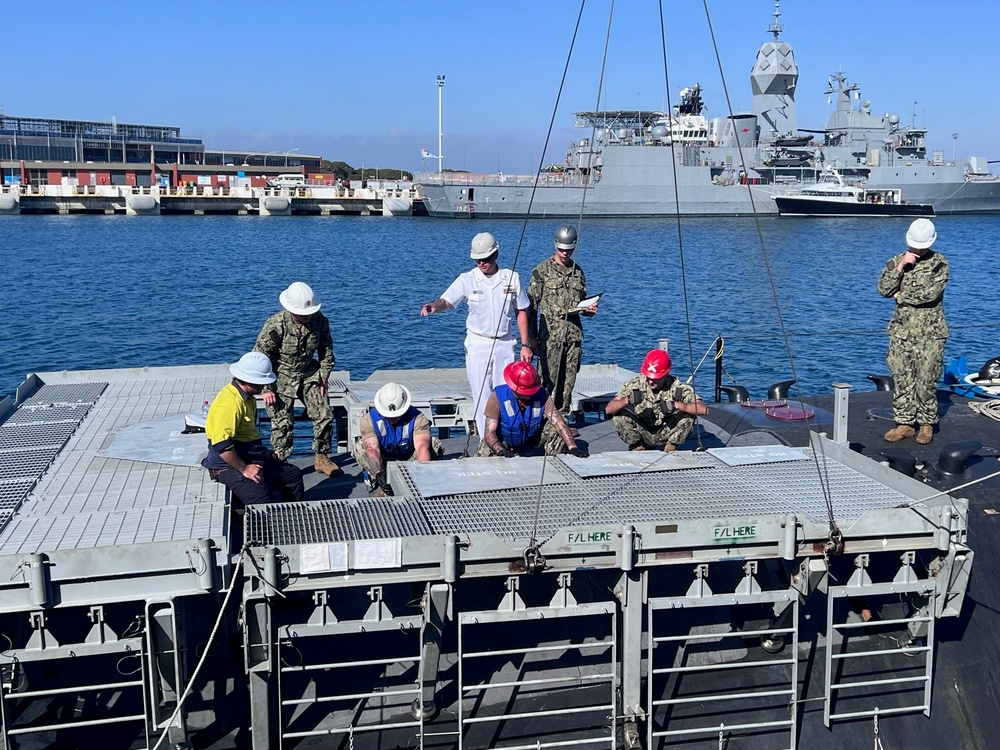 USS Mississippi Conducts Weapons Handling Exercise with Royal Australian Navy