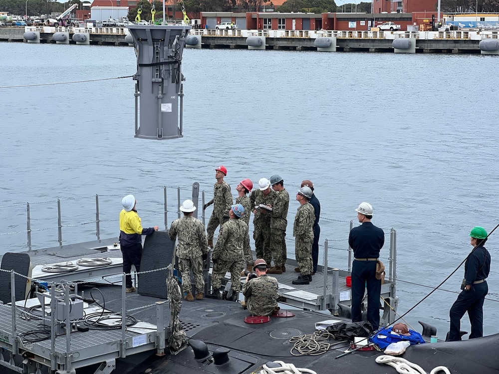 USS Mississippi Conducts Weapons Handling Exercise with Royal Australian Navy