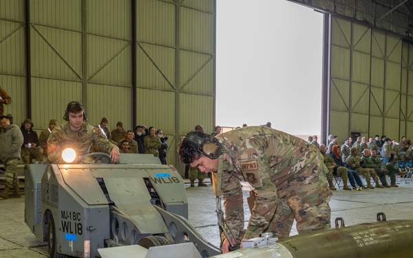 Osan Airmen participate in load crew comp