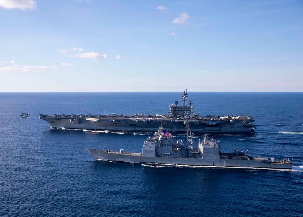 USS George H.W. Bush (CVN 77) Conducts Photo Exercise