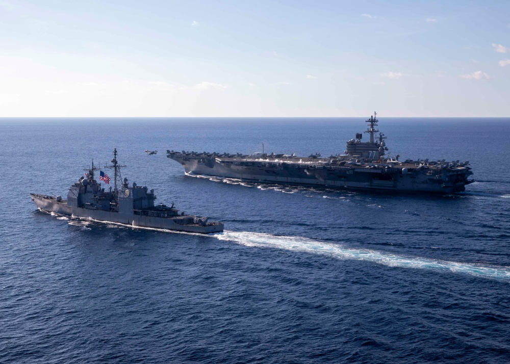 USS George H.W. Bush (CVN 77) Conducts Photo Exercise