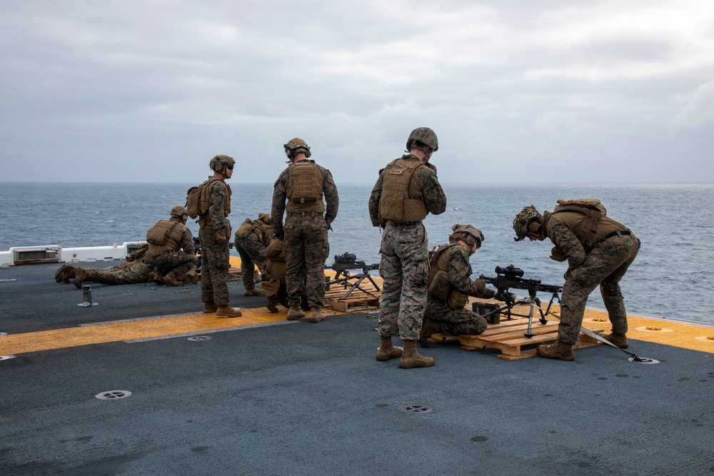 13th MEU Marines conduct machine gun deck shoot