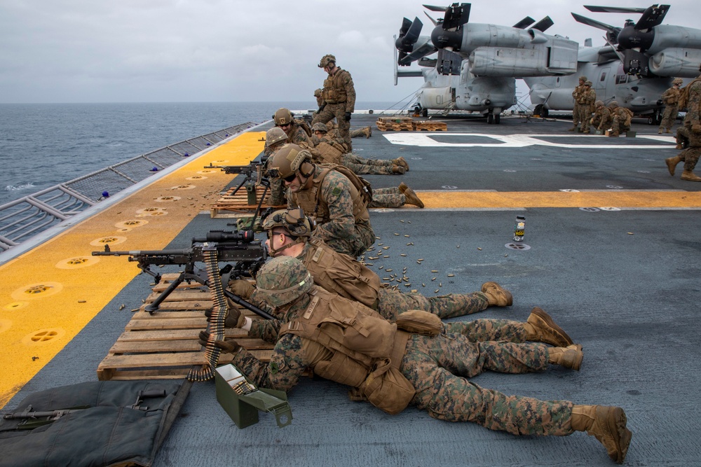 13th MEU Marines conduct machine gun deck shoot