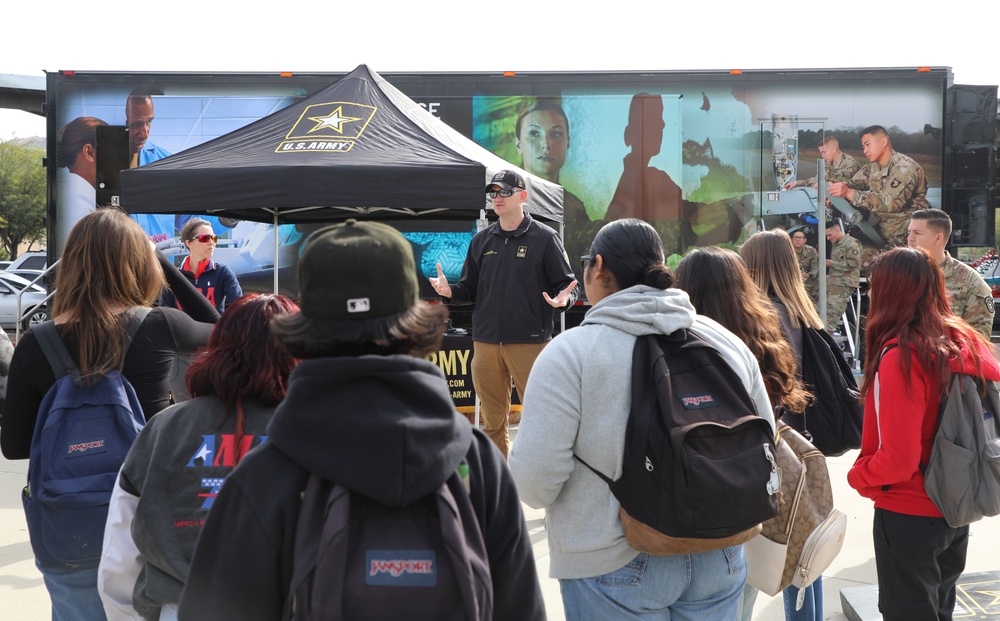 U.S. Army Marksmanship Unit visits Patriot High School