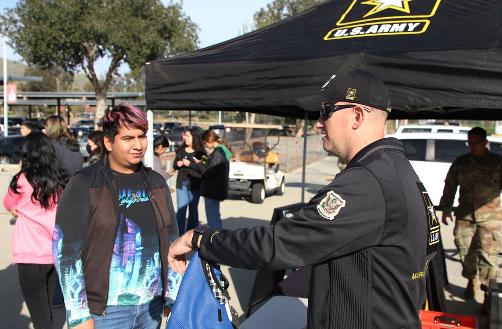 U.S. Army Marksmanship Unit visits Patriot High School