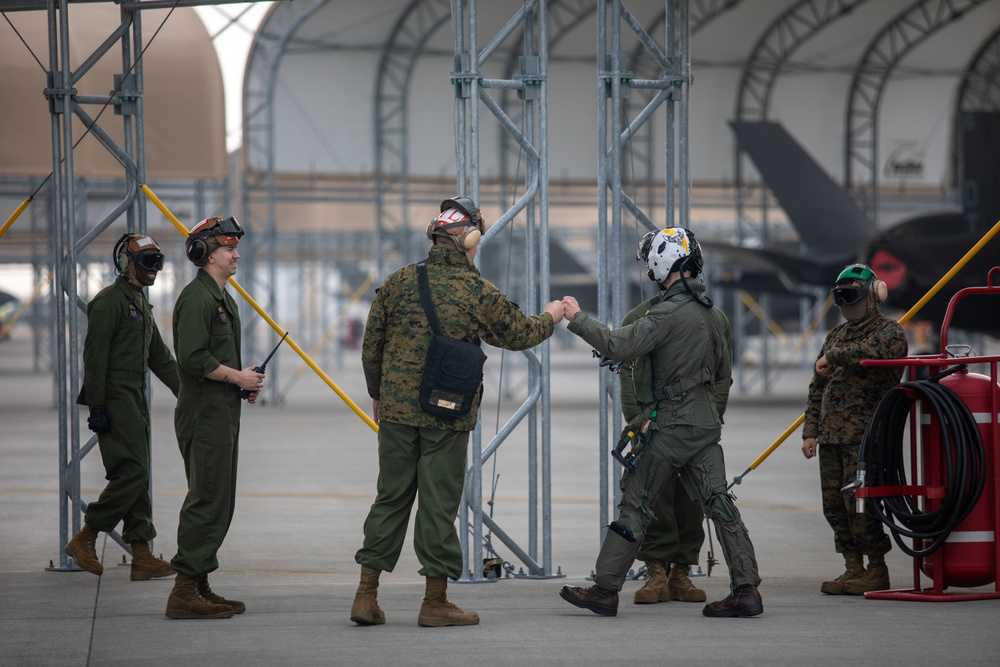 VMFA-242 departs MCAS Iwakuni in support of the 31st MEU