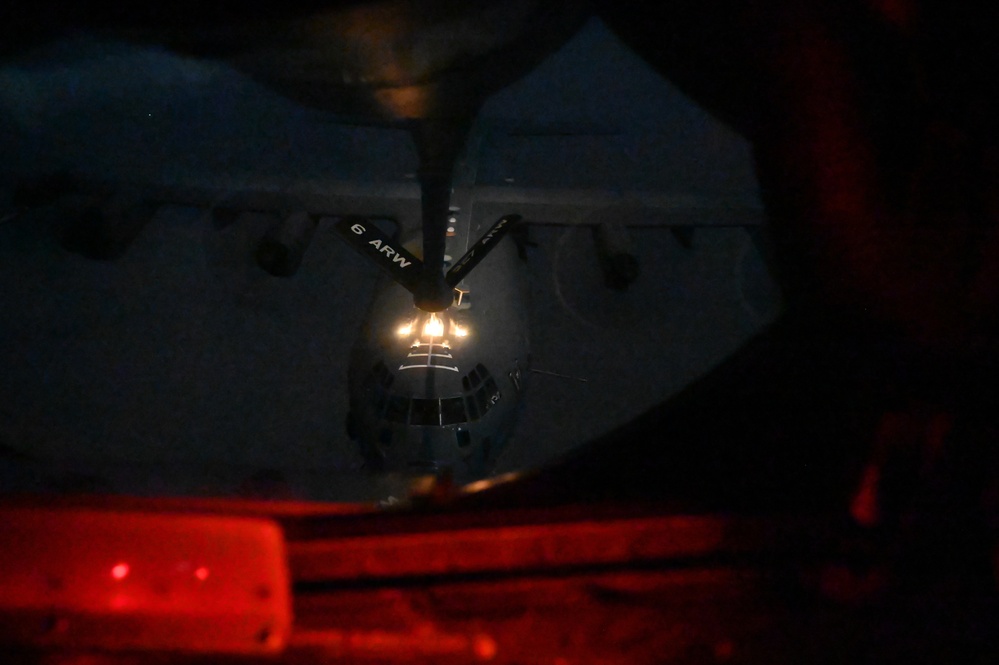 91st EARS crew refuels AC-130