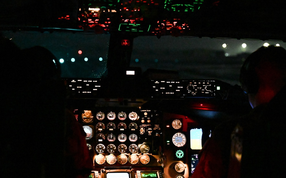91st EARS crew refuels AC-130