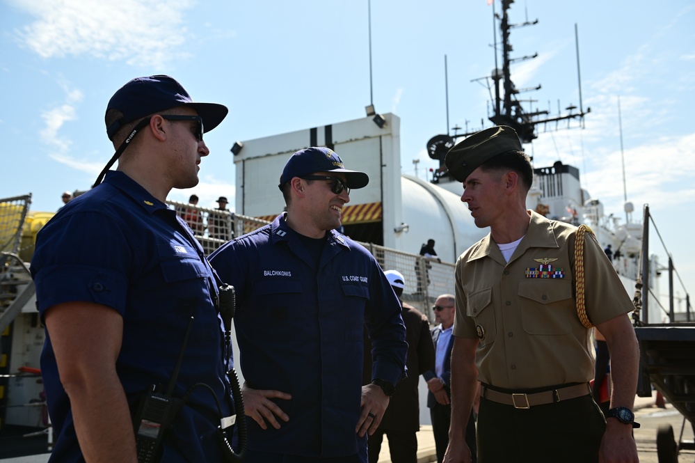 USCGC Spencer (WMEC 905) arrives in Dakar, Senegal