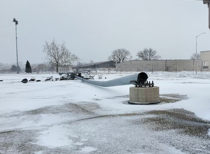 Rapid response minimizes winter storm damage at Wright-Patt