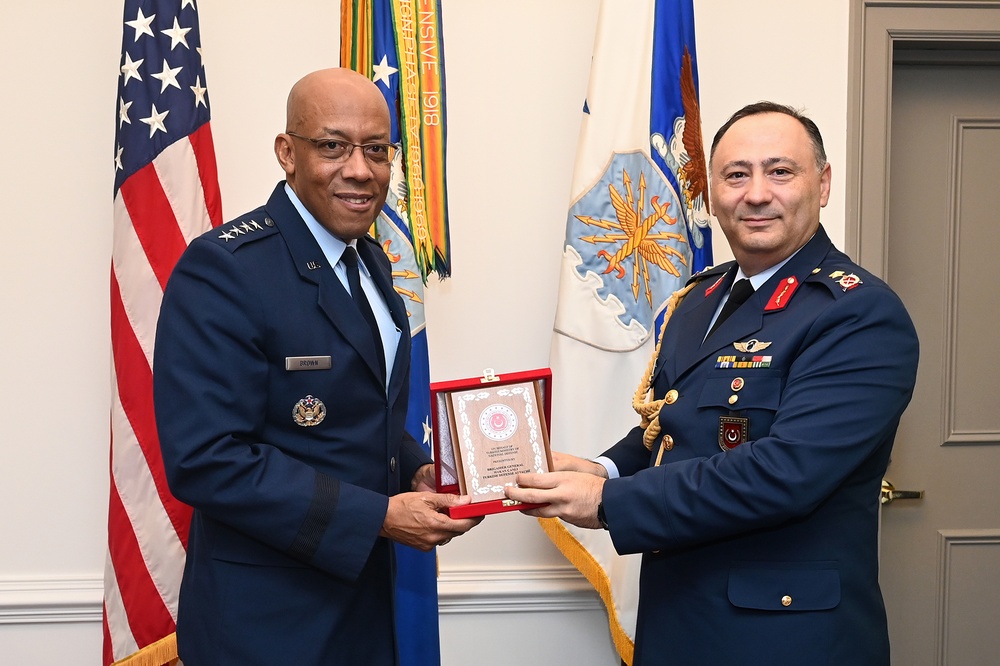 CSAF Hosts Turkish Defense Attache